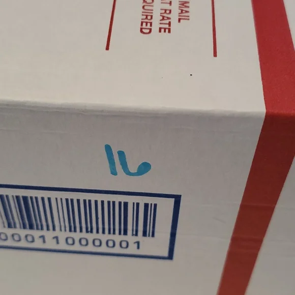 4 Large Christmas Holiday Bows 10"x22" - Picture 4 of 4